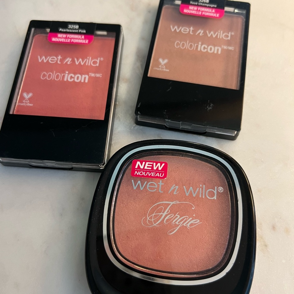 Wet n wild blushes